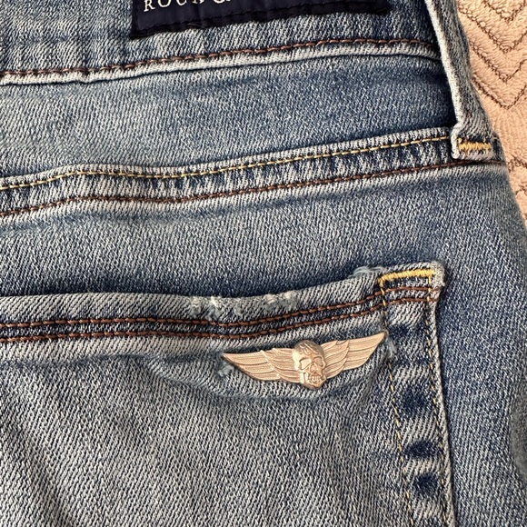 Rock & Republic Light Blue Denim Jean shorts - Picture 6 of 11